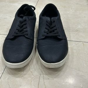 ALDO Mens Black Low Top Sneakers, Shoes